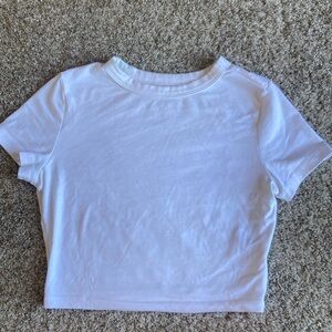 Wild Fable XS white baby tee 🌺